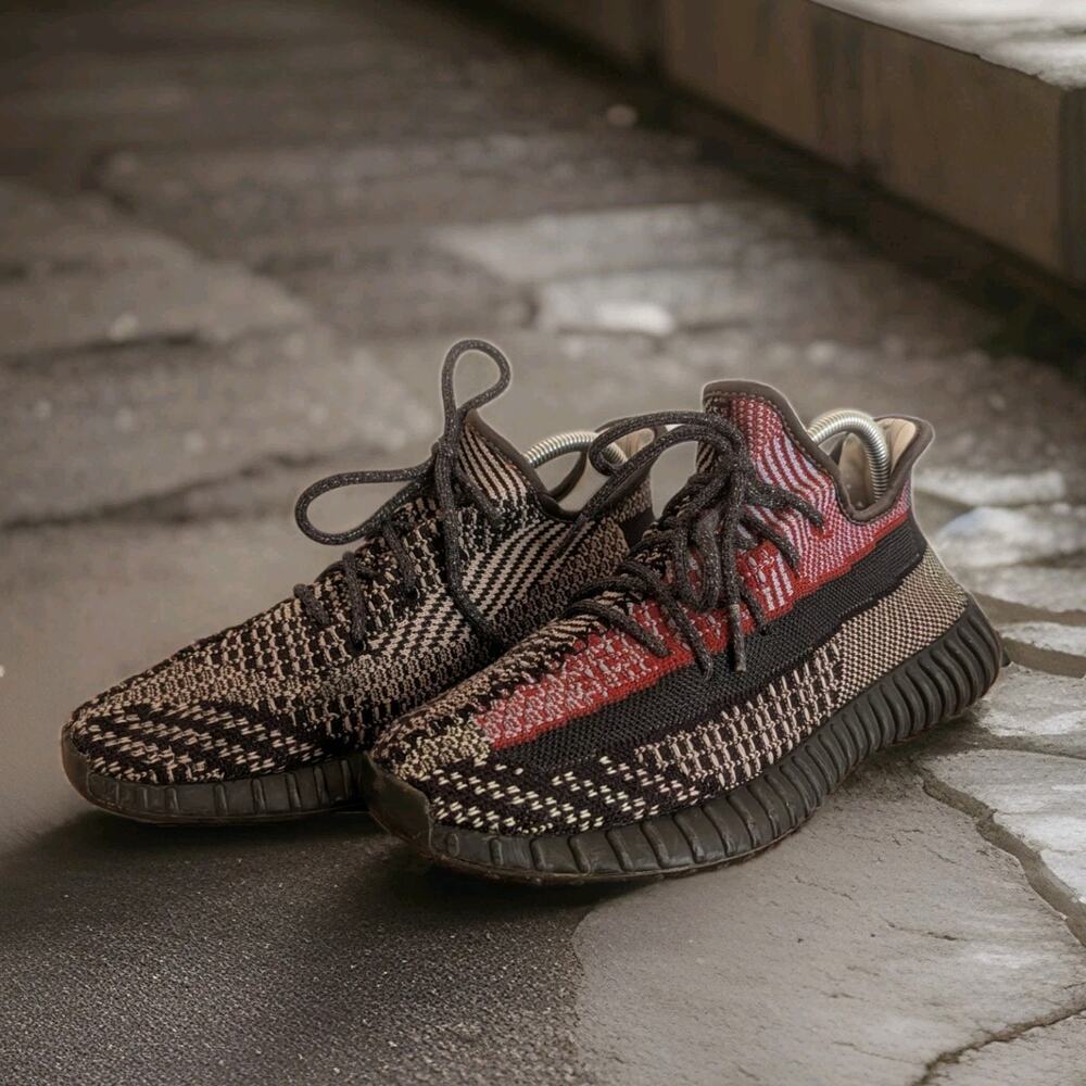 Adidas Yeezy Boost 350 V2 Yecheil Non-Reflective Men's Size 9 FW5190 Sneakers
